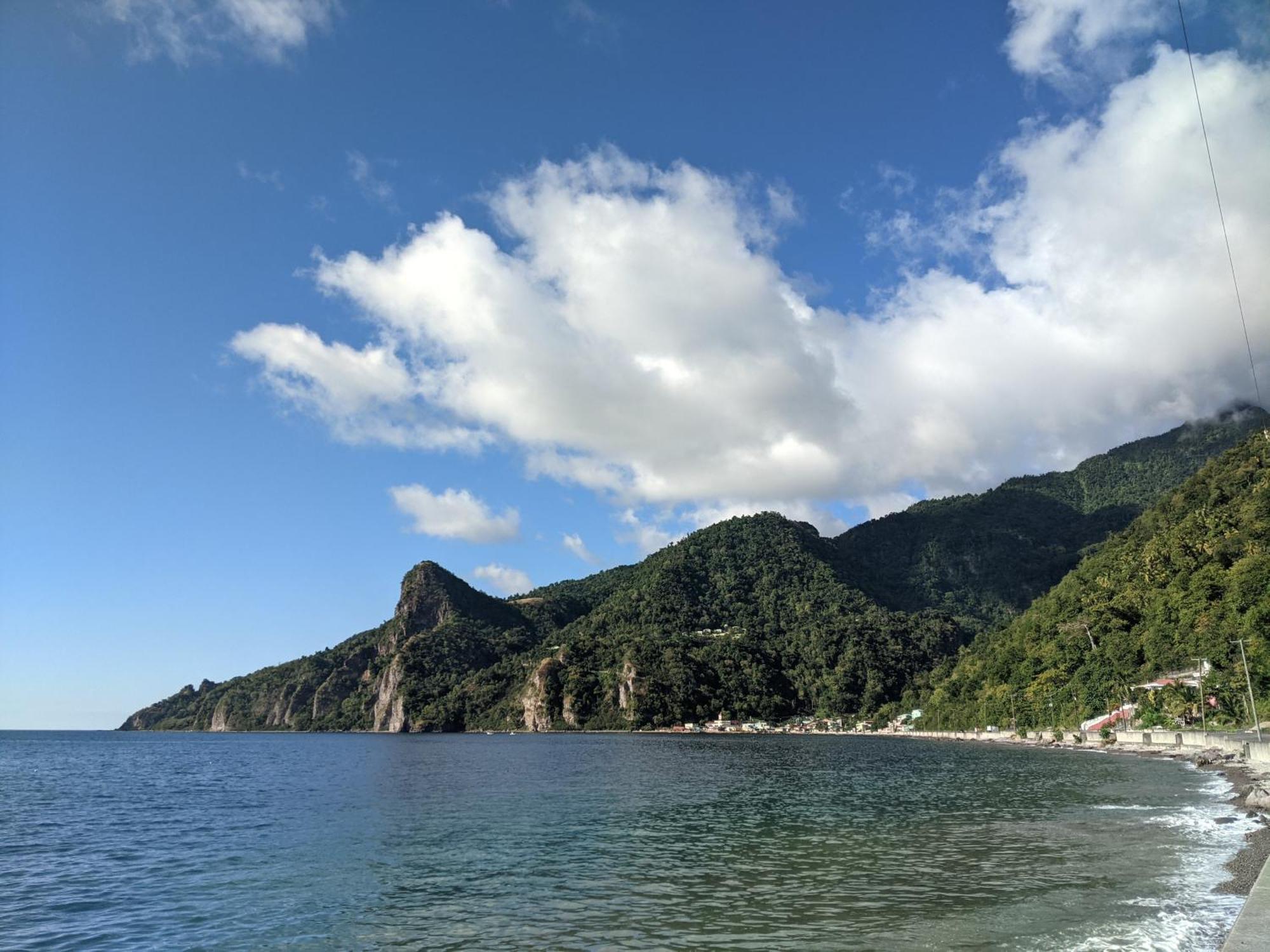 Rainbow Heights Apartment, Soufriere 外观 照片